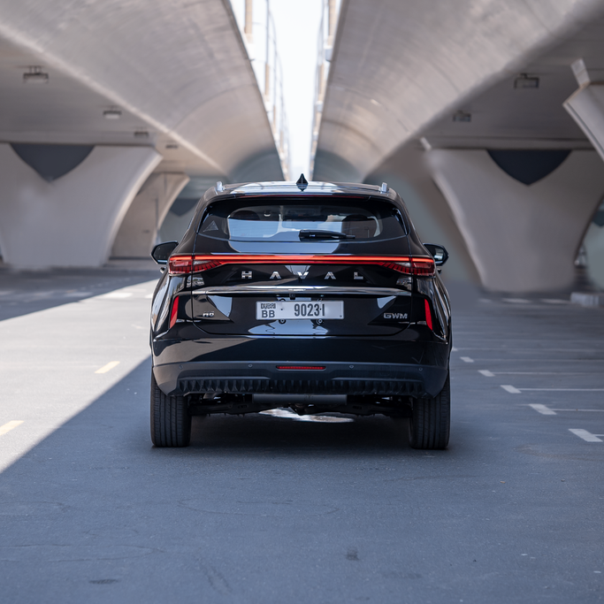 Haval H6 III, 2023 внедорожник 5 дв.  класса в Дубае от One by One Car Rental - Angelyn черный цвет | AUTO.AE
