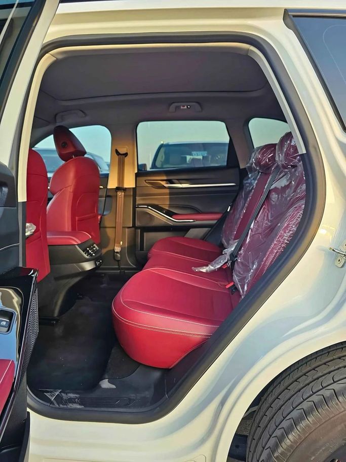 Новый Haval H6 III, 1.5 л, 2024 в Дубае от SK Motors Белый цвет. Американская | AUTO.AE