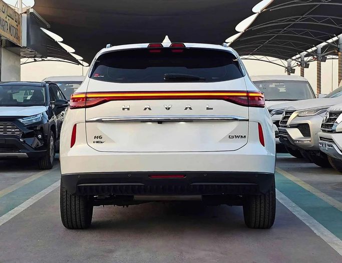 Новый Haval H6 III, 1.5 л, 2024 в Дубае от SK Motors Белый цвет. Американская | AUTO.AE