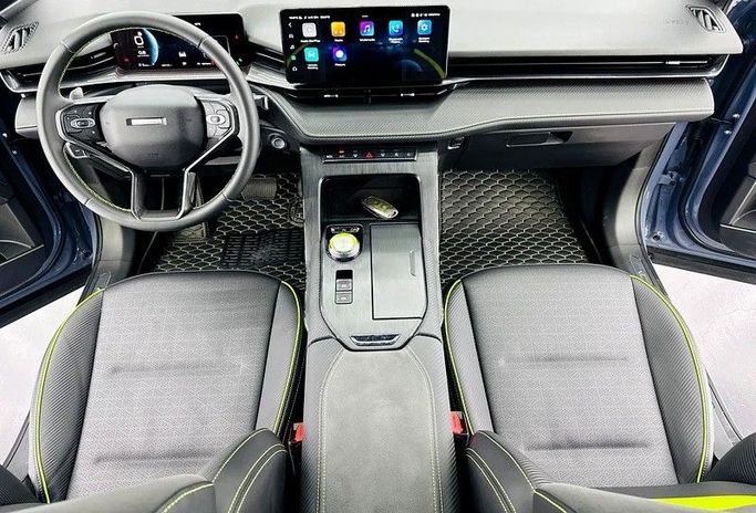 Used Haval H6 III, 2.0 l, 2024 in Dubai by Zeus Motors, Grey color. GCC Specs | AUTO.AE