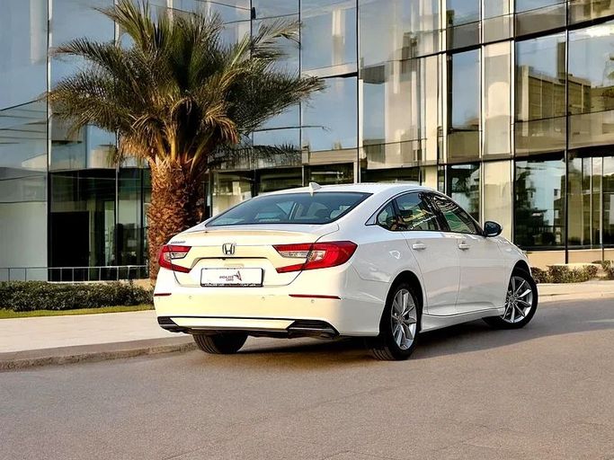 Used Honda Accord X Facelift, 1.5 l, 2022 in Dubai by Andaleeb Cars, White color. GCC Specs | AUTO.AE