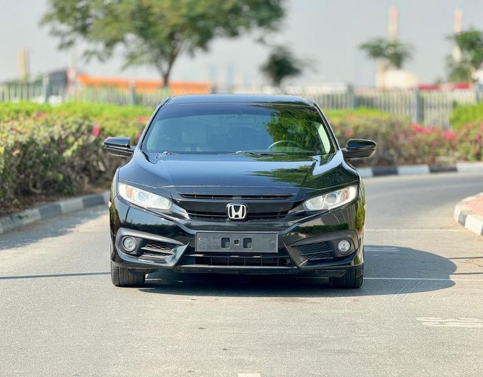مستعملة Honda Civic X, 2.0 l, 2018 في في دبي من PINOY USED CARS، اللون أسود. مواصفات الخليج | AUTO.AE | إعلان #247623