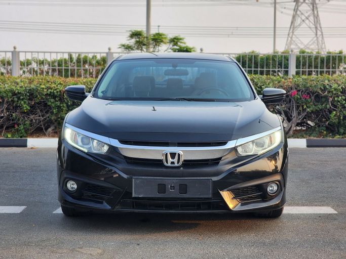 مستعملة Honda Civic X, 2.0 l, 2017 في في دبي من PINOY USED CARS، اللون أسود. مواصفات الخليج | AUTO.AE | إعلان #247627