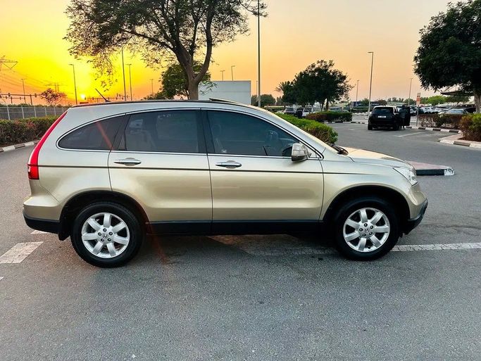 Used Honda CR-V III, 2.4 l, 2009 in Dubai by Global Network Motors , Golden color. GCC Specs | AUTO.AE