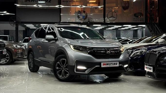 Подержанный Honda CR-V V Рестайлинг, 2.4 л, 2020 в Дубае от SM MOTORZ Серебристый цвет. GCC | AUTO.AE | Объявление #247375