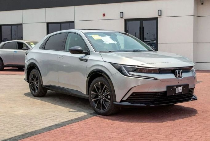 New Honda e:NP1, 2025 in Dubai by Albustanji Motors FZCO, Silver color.  | AUTO.AE