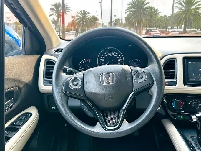 Used Honda HR-V II Facelift, 1.8 l, 2021 in Dubai by Andaleeb Cars, Blue color. GCC Specs | AUTO.AE