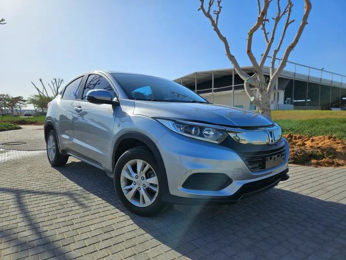 Подержанный Honda HR-V II Рестайлинг, 1.8 л, 2019 в Дубае от NEW ABU TAJ MOTORS Серебристый цвет. GCC | AUTO.AE | Объявление #262649
