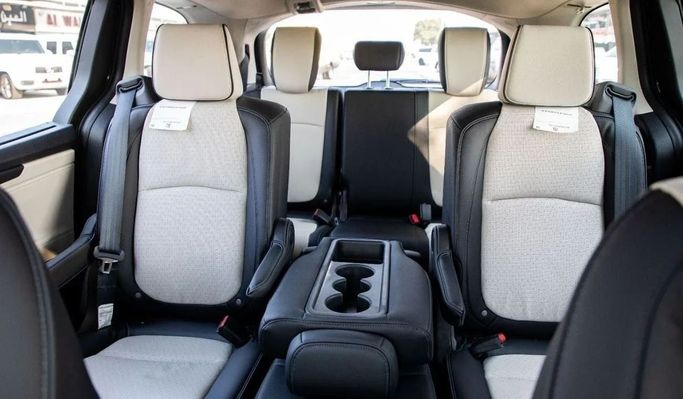 Новый Honda Odyssey V Рестайлинг 2, 2.4 л, 2025 в Дубае от Dresden Motors Черный цвет. GCC | AUTO.AE