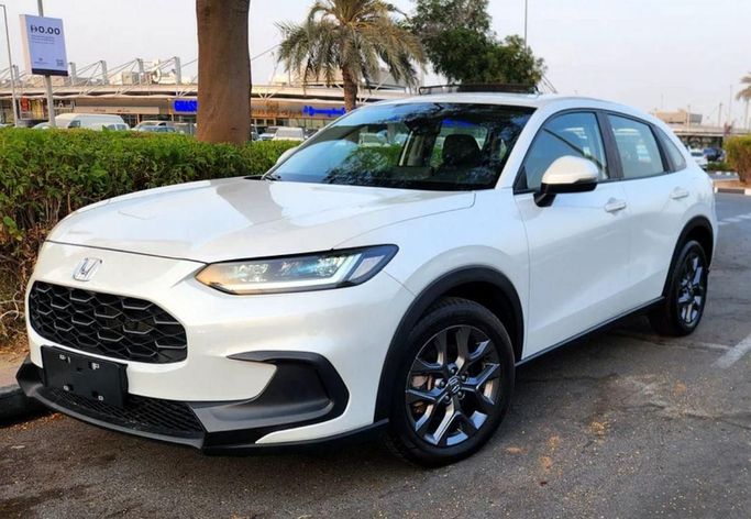 New Honda ZR-V, 1.5 l, 2023 in Dubai by Passion Motors, White color. Chinese Specs | AUTO.AE