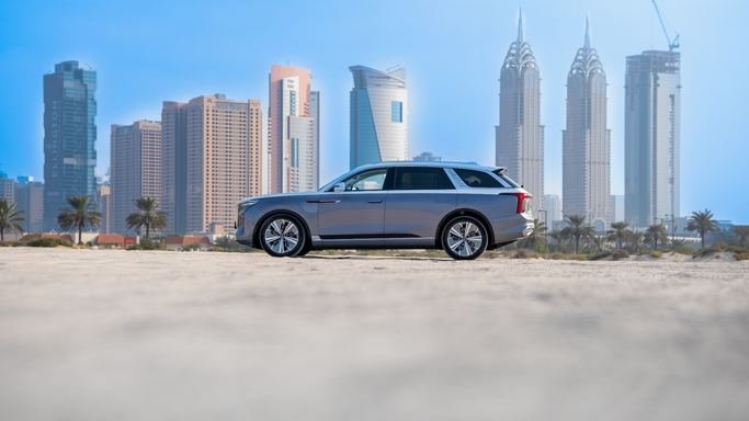 Hongqi E-HS9, 2023  suv 5 dr. for rent in Dubai by One by One Car Rental - Angelyn, silver color | AUTO.AE
