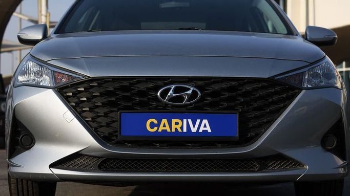 Used Hyundai Accent VI (BN7), 1.5 l, 2023 in Dubai by Cariva Used Cars , Grey color. GCC Specs | AUTO.AE