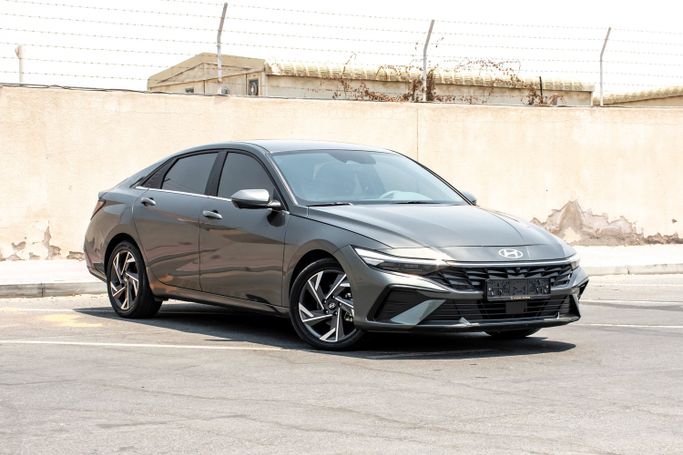 Used Hyundai Avante VII Facelift, 1.6 l, 2024 in Dubai by VERONA MOTORS, Grey color. Korean Specs | AUTO.AE | Listing #266391