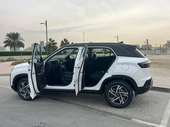 Hyundai Creta II Рестайлинг, 2026 внедорожник 5 дв.  класса в Дубае от JON Luxury Car Rental LLC белый цвет | AUTO.AE