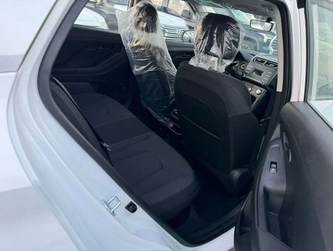 New Hyundai Creta II, 1.6 l, 2023 in Dubai by Mohamed Hakim Motors, White color. Other | AUTO.AE