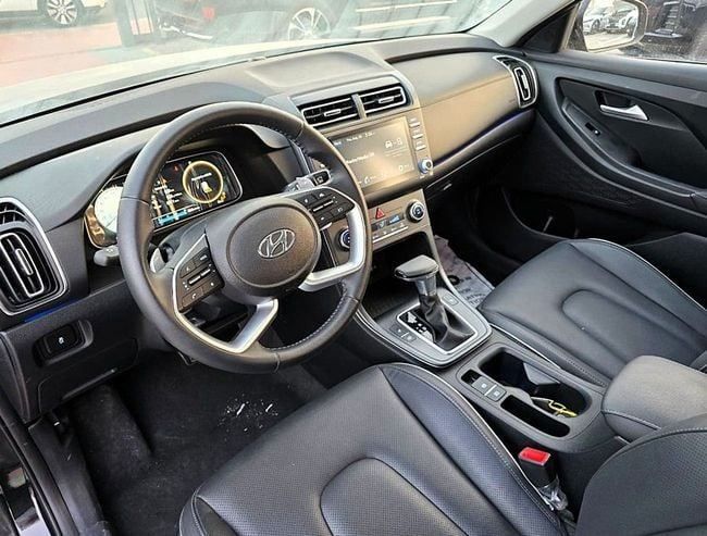 New Hyundai Creta II, 1.6 l, 2023 in Dubai by Soltan Auto, Black color. Other | AUTO.AE