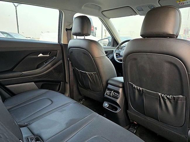 New Hyundai Creta II, 1.6 l, 2023 in Dubai by Soltan Auto, White color. Other | AUTO.AE