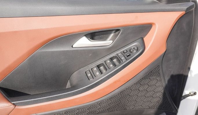 New Hyundai Creta II, 1.5 l, 2023 in Dubai by Saad Idan Motors, White color.  | AUTO.AE