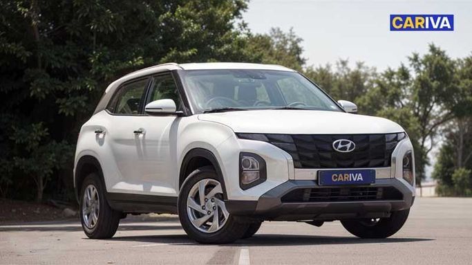 Подержанный Hyundai Creta II, 2.0 л, 2023 в Дубае от Cariva Used Cars  Белый цвет. GCC | AUTO.AE