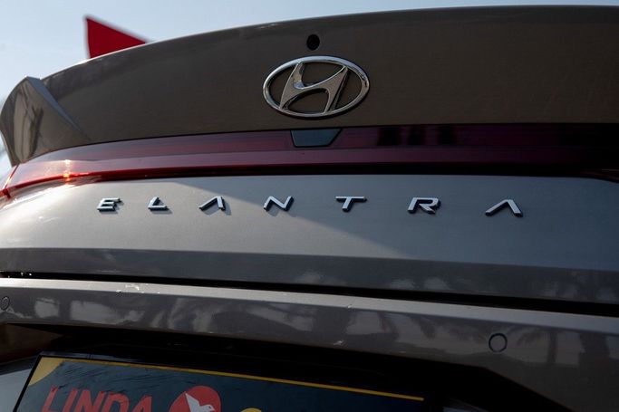 Used Hyundai Elantra VII (CN7), 1.6 l, 2023 in Dubai by Linda Cars, Grey color. GCC Specs | AUTO.AE