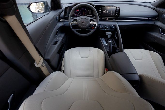 Used Hyundai Elantra VII (CN7), 1.6 l, 2023 in Dubai by Linda Cars, Grey color. GCC Specs | AUTO.AE