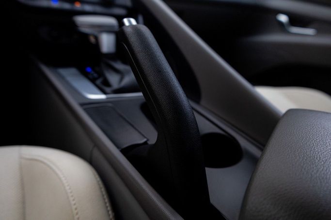 Used Hyundai Elantra VII (CN7), 1.6 l, 2023 in Dubai by Linda Cars, Grey color. GCC Specs | AUTO.AE