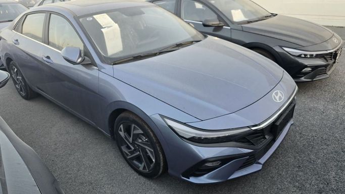 Новый Hyundai Elantra VII (CN7) Рестайлинг, 1.5 л, 2025 в Дубае от Mohamed Hakim Motors Голубой цвет. Other | AUTO.AE