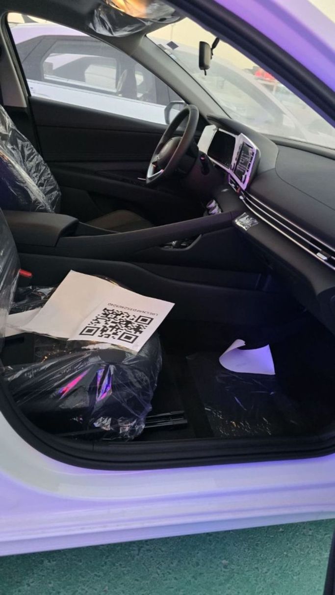 New Hyundai Elantra VII (CN7) Facelift, 1.5 l, 2025 in Dubai by Mohamed Hakim Motors, White color. Chinese Specs | AUTO.AE