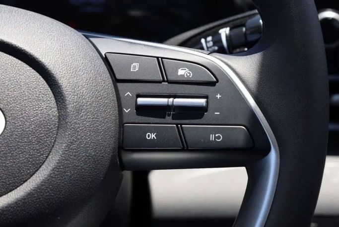 Новый Hyundai Elantra VII (CN7) Рестайлинг, 1.5 л, 2025 в Дубае от Top Euro Cars Белый цвет.  | AUTO.AE