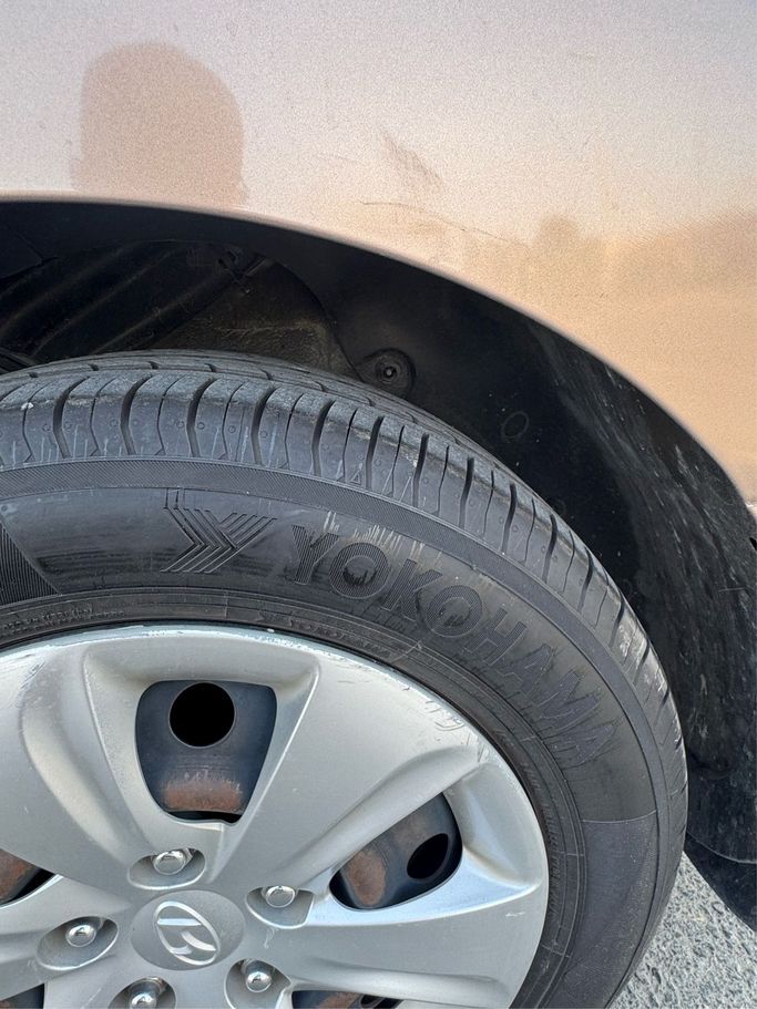 Подержанный Hyundai Elantra V (MD) Рестайлинг, 1.8 л, 2016 в Дубае Бежевый цвет. GCC | AUTO.AE