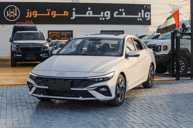 جديدة Hyundai Elantra عملية شد الوجه VII (CN7), 1.5 l, 2025 في في دبي من White Waves Motors Fze، اللون أبيض. المواصفات الصينية | AUTO.AE