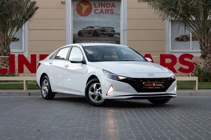 Used Hyundai Elantra VII (CN7), 1.6 l, 2023 in Dubai by Linda Cars, White color. GCC Specs | AUTO.AE | Listing #267122