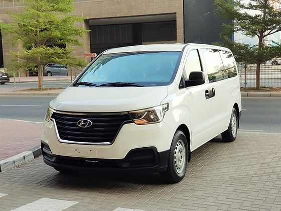 مستعملة Hyundai H-1 فيس ليفت الثاني 2, 2.4 l, 2021 في في دبي من DEVA CARS، اللون أبيض. مواصفات الخليج | AUTO.AE | إعلان #246051