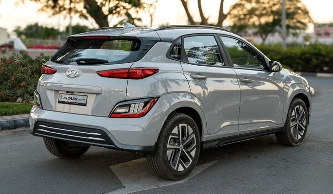 Новый Hyundai Kona I Рестайлинг, 2023 в Дубае от Altass Motors Серый цвет.  | AUTO.AE