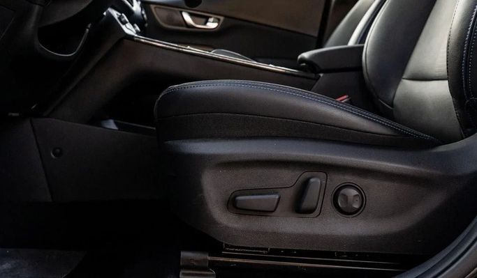 Новый Hyundai Kona I Рестайлинг, 2023 в Дубае от Altass Motors Черный цвет. GCC | AUTO.AE