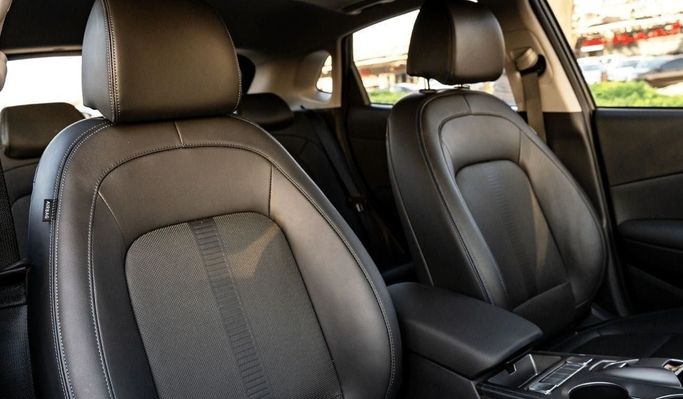 Новый Hyundai Kona I Рестайлинг, 2023 в Дубае от Altass Motors Белый цвет. GCC | AUTO.AE