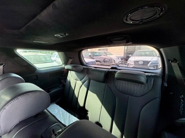 Новый Hyundai Palisade I Рестайлинг, 3.5 л, 2023 в Дубае от Titanum Cars Черный цвет.  | AUTO.AE