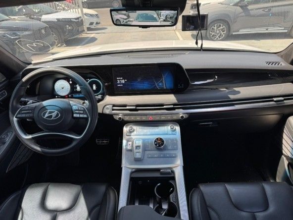 Подержанный Hyundai Palisade I Рестайлинг, 3.5 л, 2023 в Дубае от Titanum Cars Белый цвет. Other | AUTO.AE