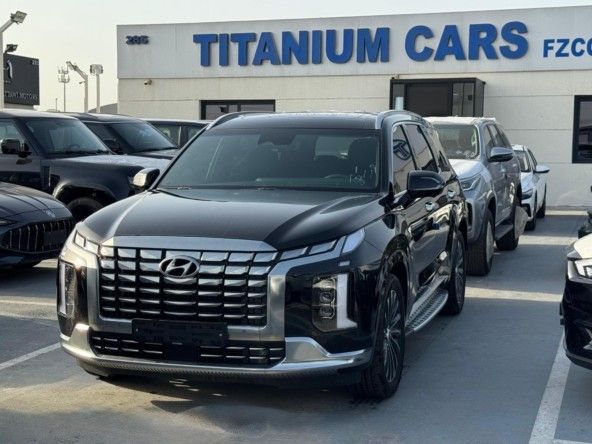 Подержанный Hyundai Palisade I Рестайлинг, 3.5 л, 2023 в Дубае от Titanum Cars Черный цвет. Other | AUTO.AE