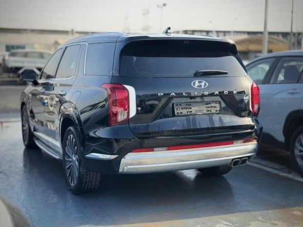 Подержанный Hyundai Palisade I Рестайлинг, 3.5 л, 2023 в Дубае от Titanum Cars Черный цвет. Other | AUTO.AE