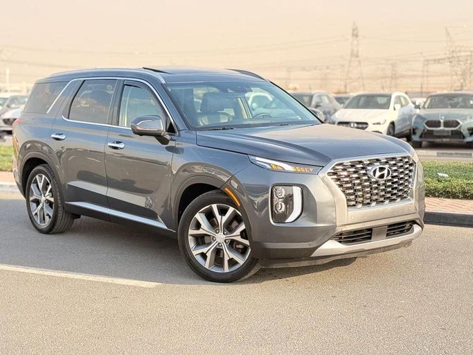 مستعملة Hyundai Palisade I, 3.8 l, 2021 في في دبي من GHAZNI MOTORS، اللون رمادي. المواصفات الأمريكية | AUTO.AE