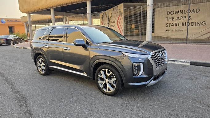 مستعملة ⁦Hyundai Palisade I، 3.8 l، 2021⁩ في في الإمارات, دبي من GHAZNI MOTORS، اللون رمادي. المواصفات الأمريكية | AUTO.AE | إعلان #288031