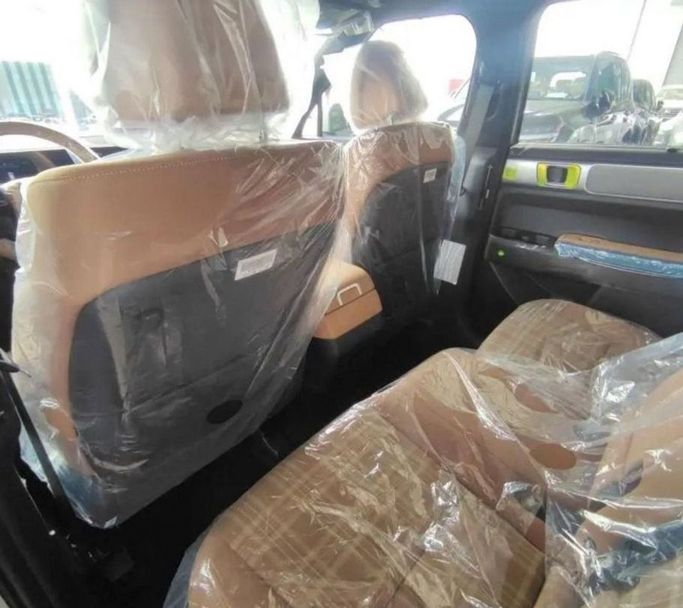 Новый Hyundai Santa Fe V (MX5), 2.5 л, 2024 в Дубае от Mohamed Hakim Motors Серебристый цвет. GCC | AUTO.AE