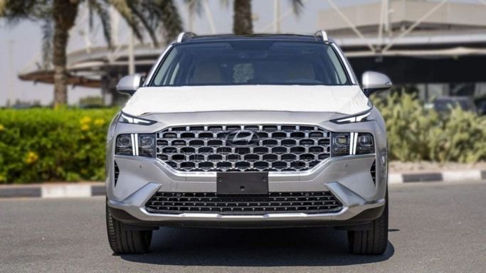 جديدة Hyundai Santa Fe فيس ليفت IV, 3.5 l, 2023 في في دبي من TARGET MOTORS FZE، اللون فضي. مواصفات الخليج | AUTO.AE | إعلان #269959