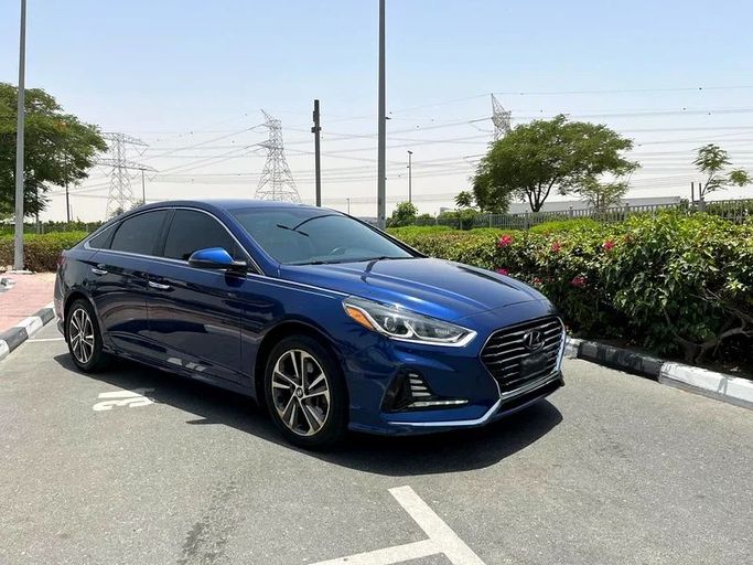 Подержанный Hyundai Sonata VII (LF) Рестайлинг, 2.0 л, 2018 в Дубае от Alta Class Motors Синий цвет. Американская | AUTO.AE