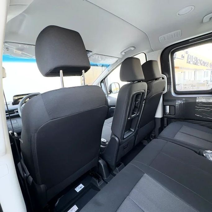 Новый Hyundai Staria, 2.2 л, 2025 в Дубае от Sola Motors Белый цвет. GCC | AUTO.AE