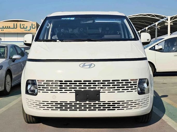 New Hyundai Staria, 2.2 l, 2025 in Dubai by SK Motors, White color. GCC Specs | AUTO.AE