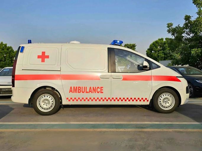 New Hyundai Staria, 3.5 l, 2025 in Dubai by SK Motors, White color. Other | AUTO.AE