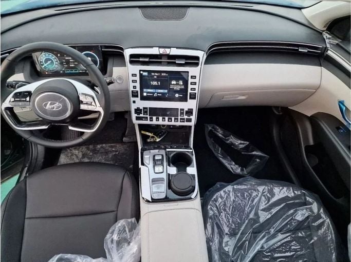 Новый Hyundai Tucson IV Рестайлинг, 1.6 л, 2024 в Дубае от Mohamed Hakim Motors Черный цвет. GCC | AUTO.AE