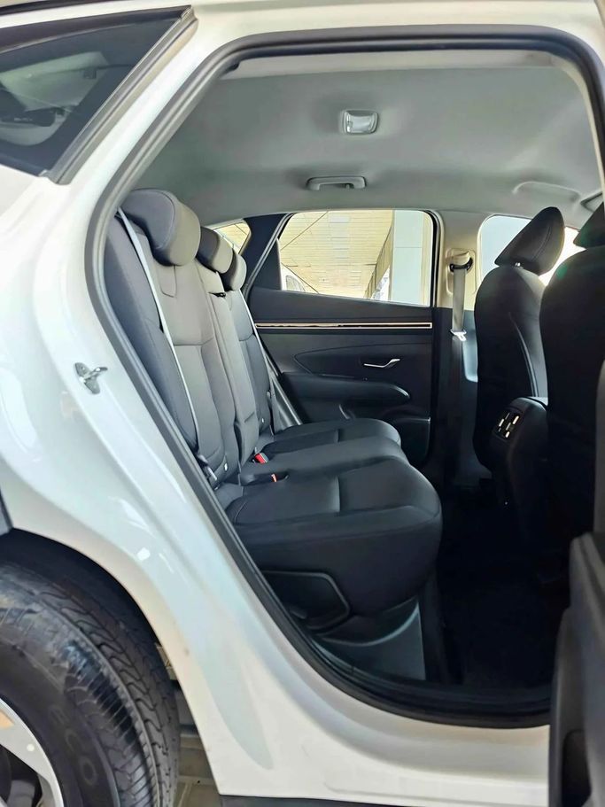 Новый Hyundai Tucson IV, 2.0 л, 2022 в Дубае от SK Motors Белый цвет. GCC | AUTO.AE